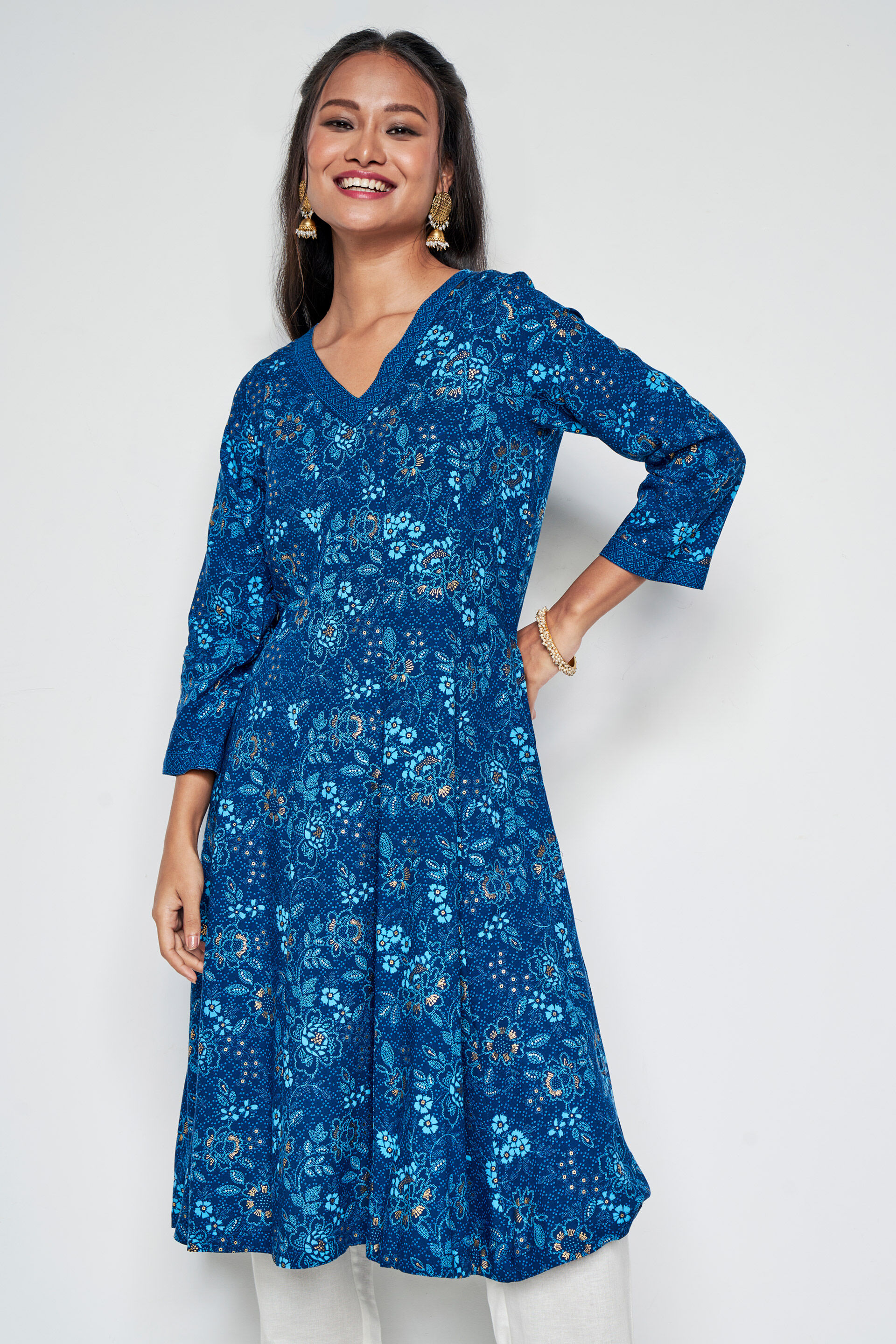 GLOBAL DESI: Delightful collections of fusion wear for women. Unique  designer is Anita Dongre. Checkout Kurtis, P… | Lakme fashion week, Stylish  sarees, Global desi